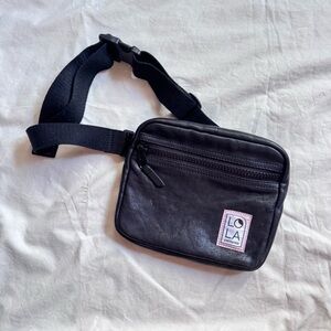 Lola California Fanny Pack‎